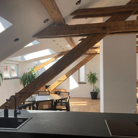 Split Rooftop Loft Exterior foto
