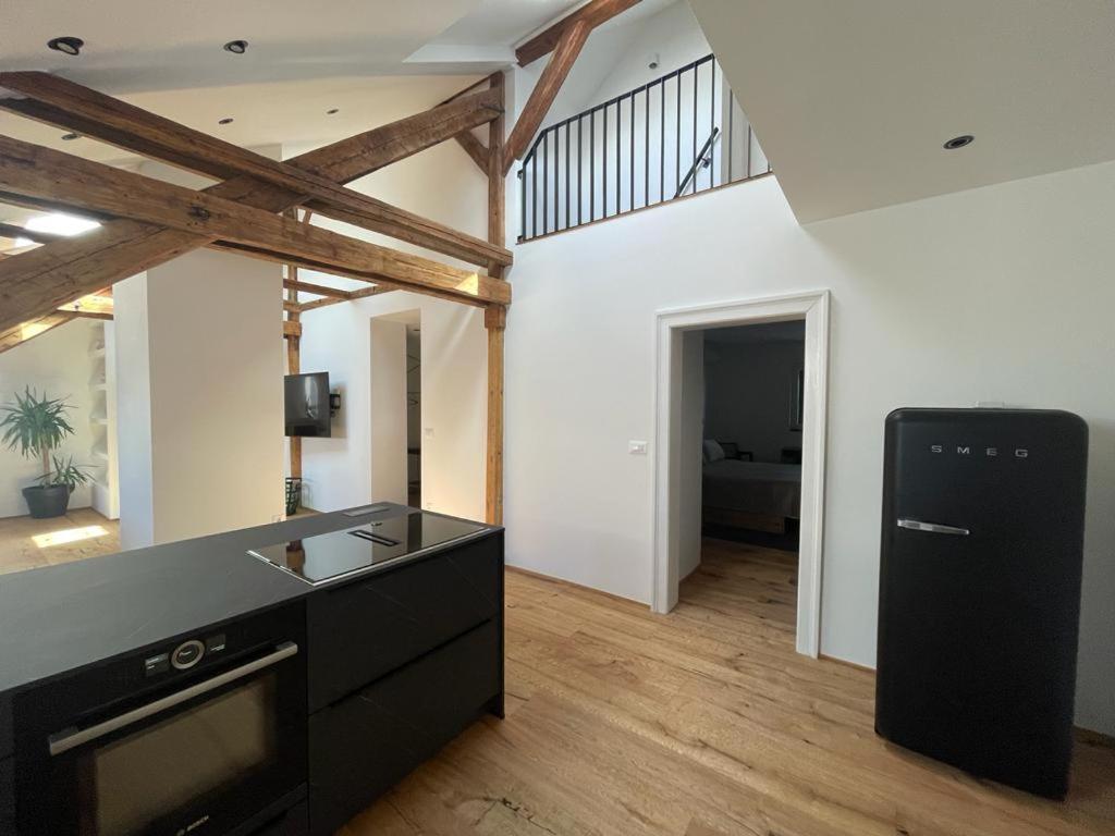 Split Rooftop Loft Exterior foto